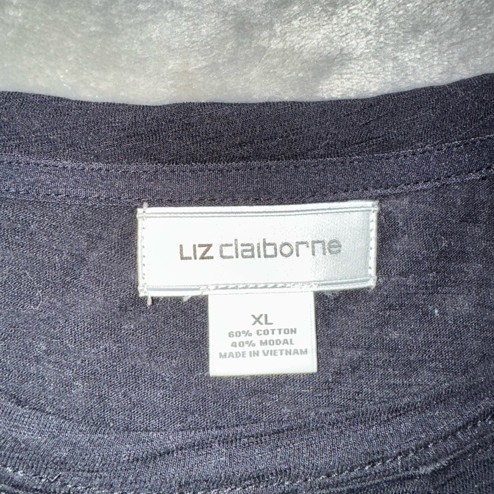 Liz Claiborne Charcoal Short Sleeve Tee - Picture 2 of 4